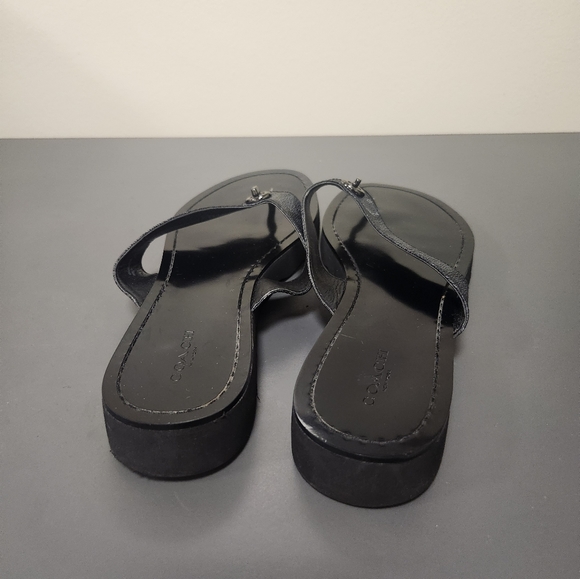 Coach Shelly Turn lock details Flip Flop Black Sz 39.5 - Picture 5 of 7